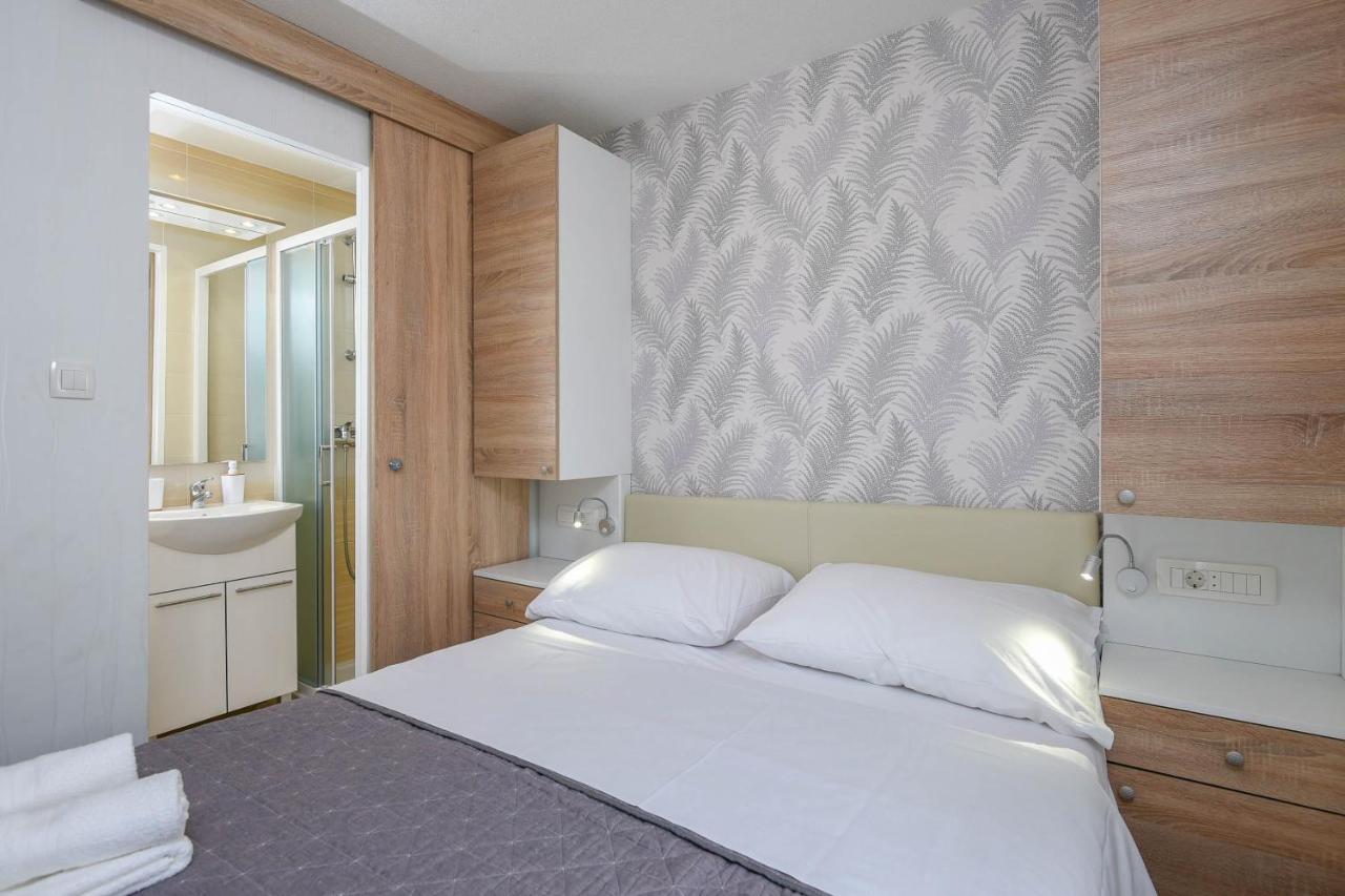 Hotel Larisa à Orebić Extérieur photo